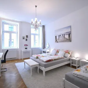 https://stilvolle-3-zimmerwohnung-in-zentraler-lage.vienna-besthotels.com