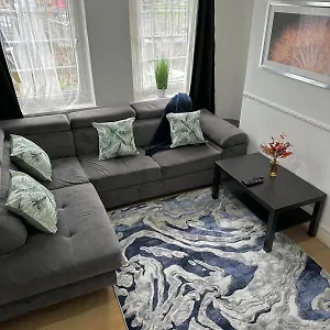 Apartamento 2 Bedroom Flat, 2 Minutes Walk To Bethnalgreen Station,, Londres